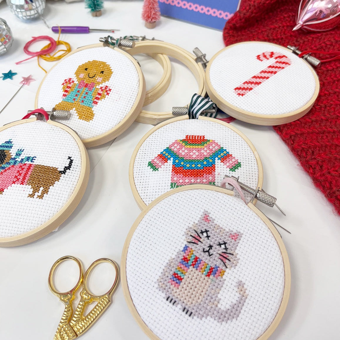 Craftvent Bundle - Cross Stitch + Felt Decorations