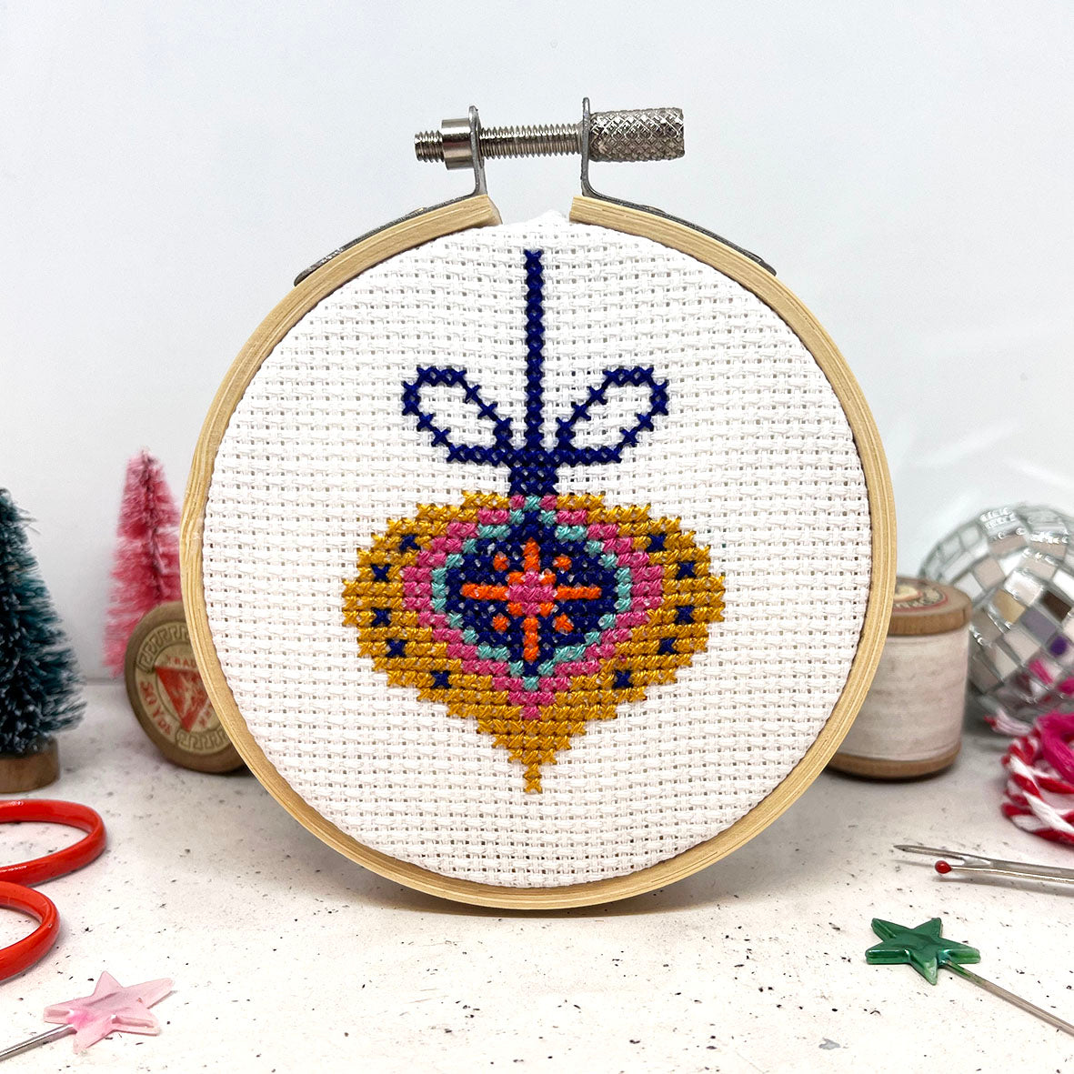 'Bauble' Cross Stitch - PDF Pattern