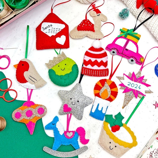 '12 DIYS of Christmas' Decoration Craft Kit