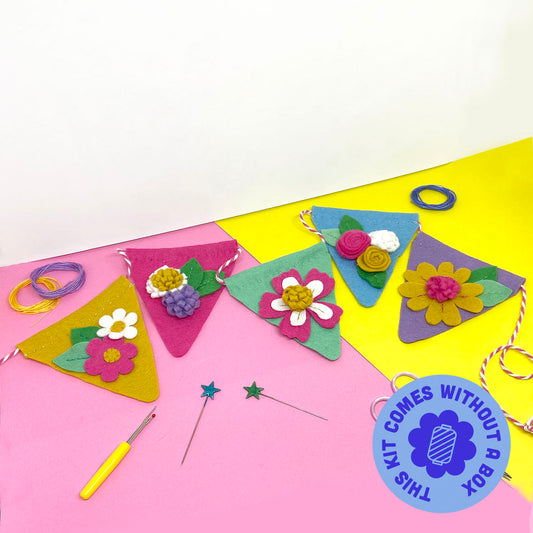 'Flower Border' Garland Felt Sewing Kit