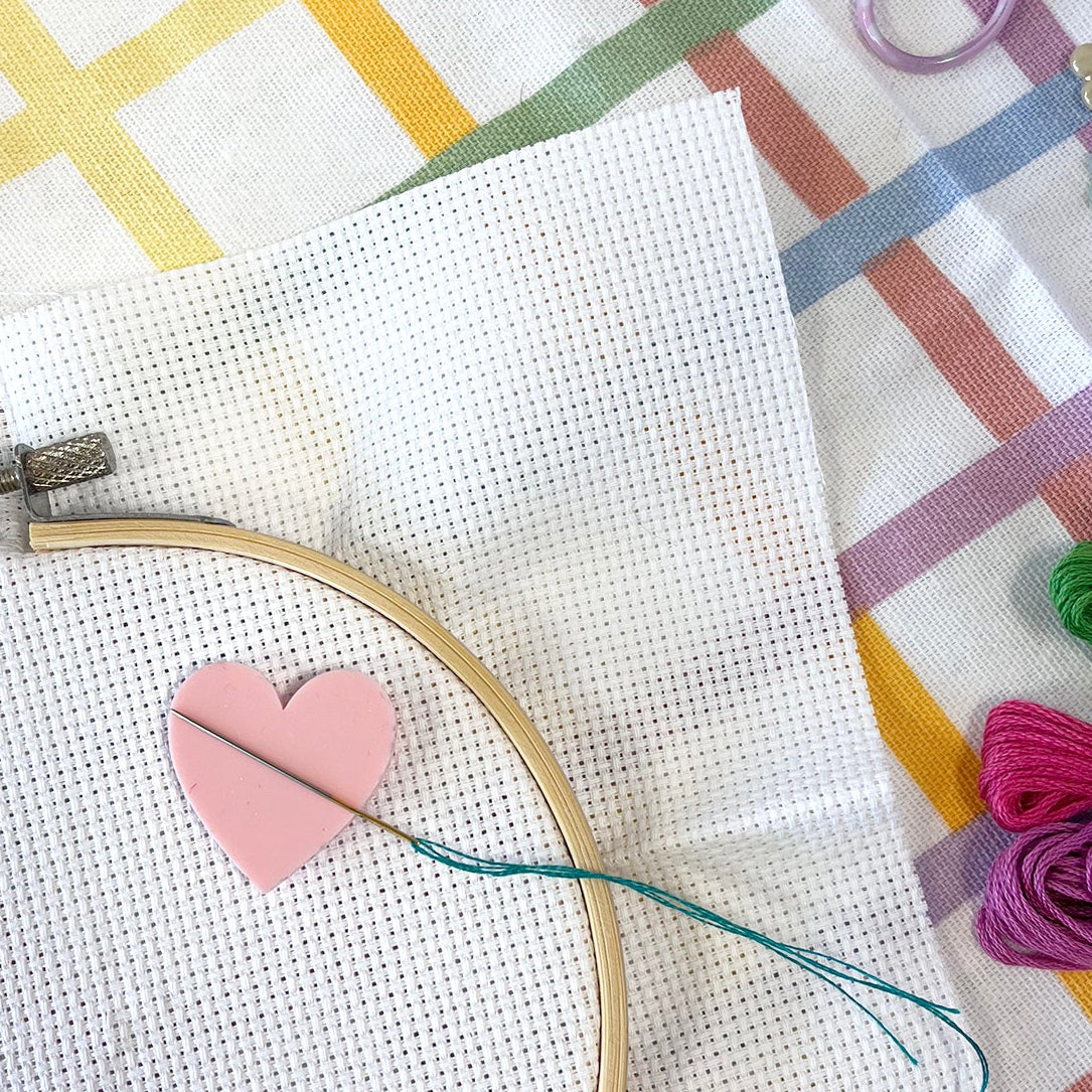 pale pink needle minder 