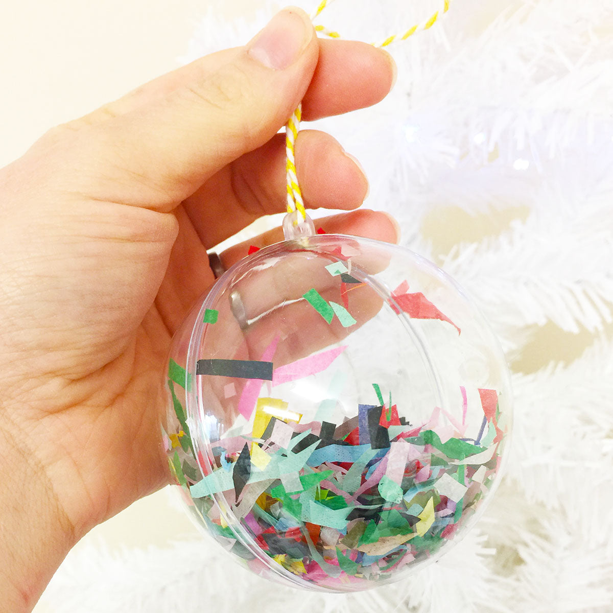 Clear Acrylic Baubles